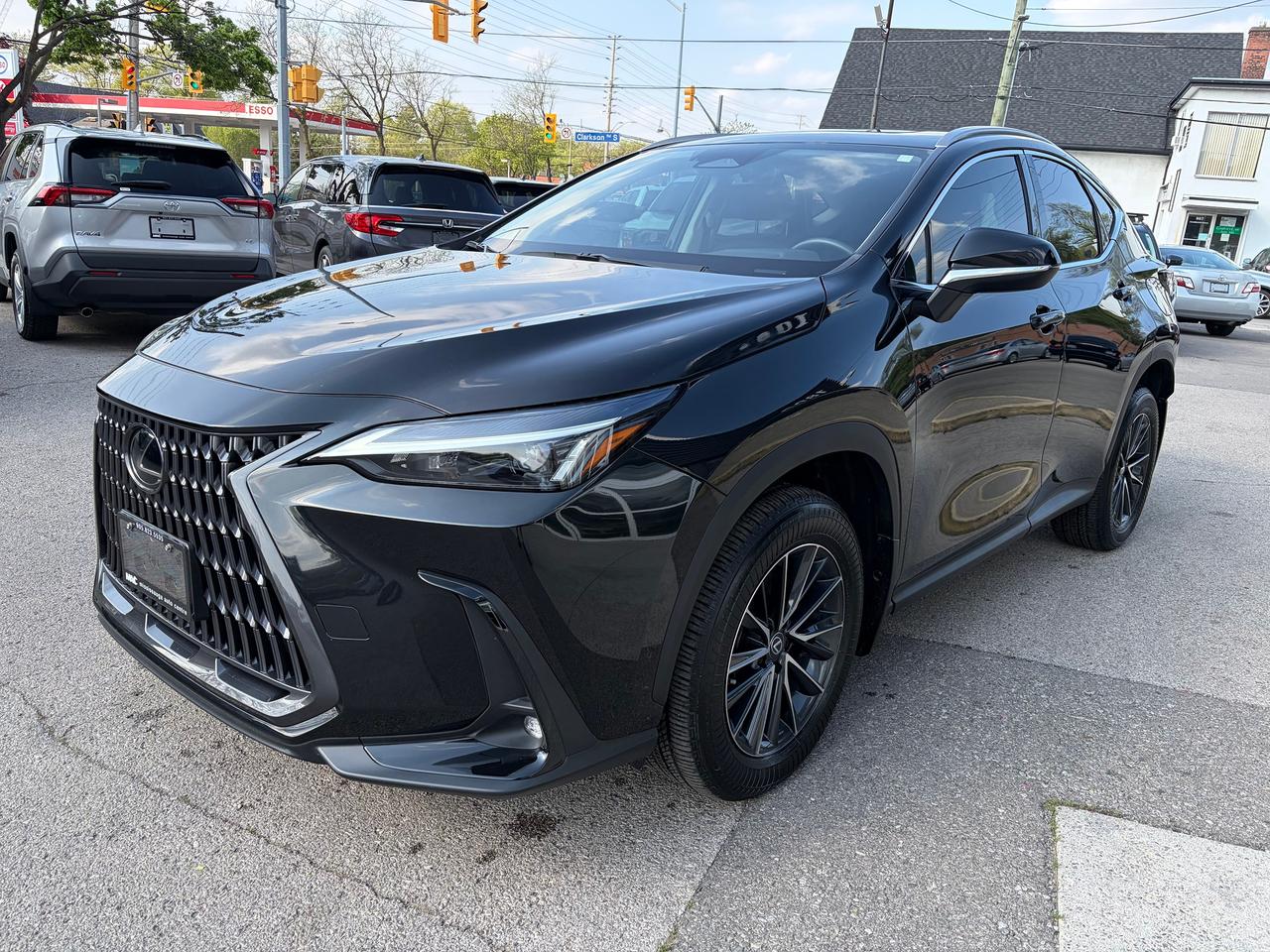 Used 2024 Lexus NX NX 350 Premium for sale in Mississauga, ON