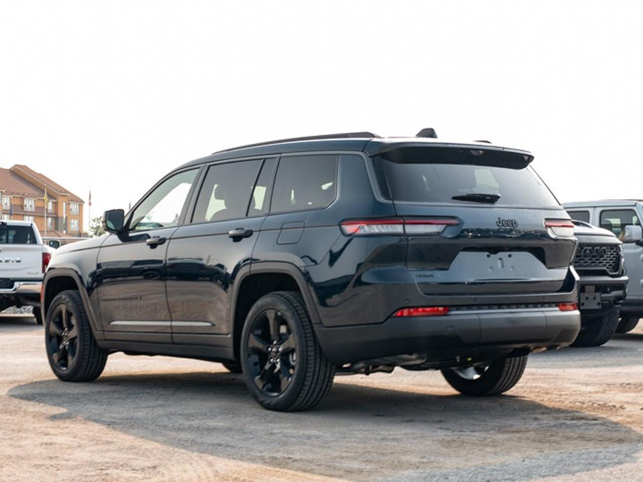 2026 Jeep Grand Cherokee L Limited Photo