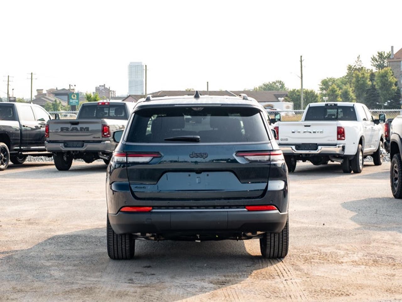 2026 Jeep Grand Cherokee L Limited Photo