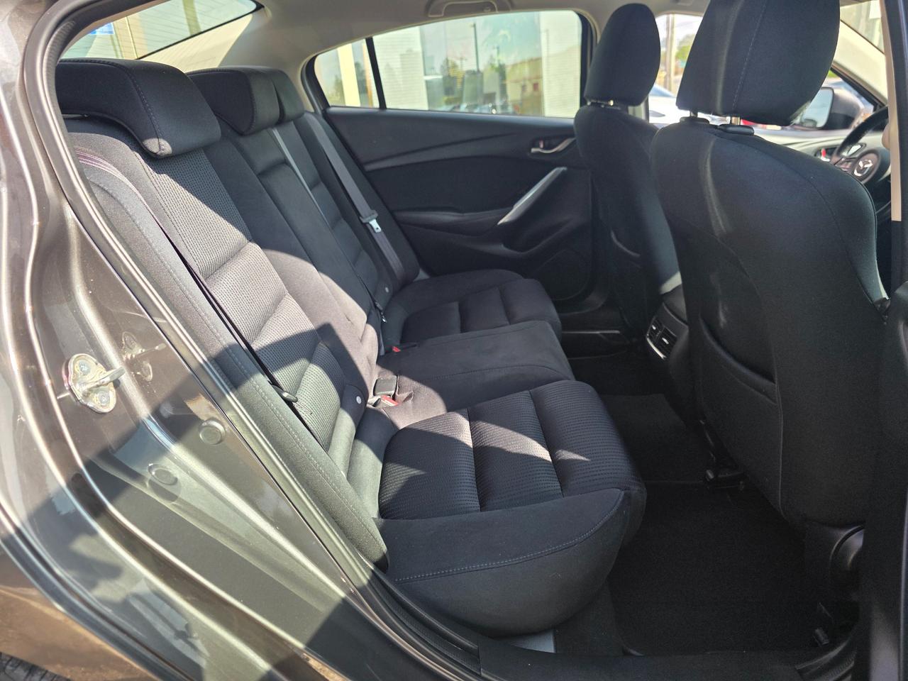 2017 Mazda MAZDA6 GS LOW KMS | ONE OWNER | ACCIDENT FREE Photo