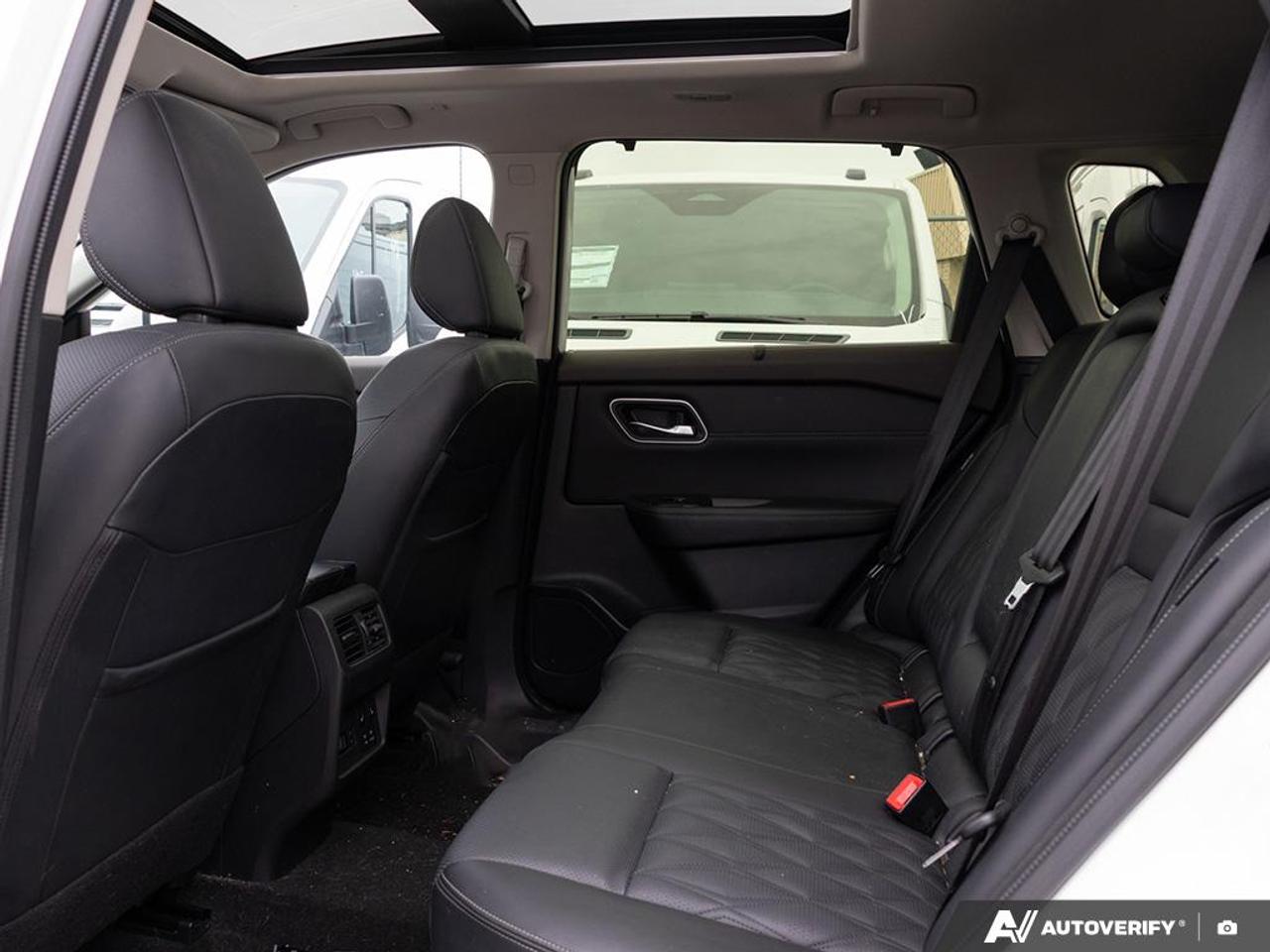2023 Nissan Rogue Platinum NAVIGATION SYSTEM | FRONT DUAL A/C | BOSE PREMIUM Photo
