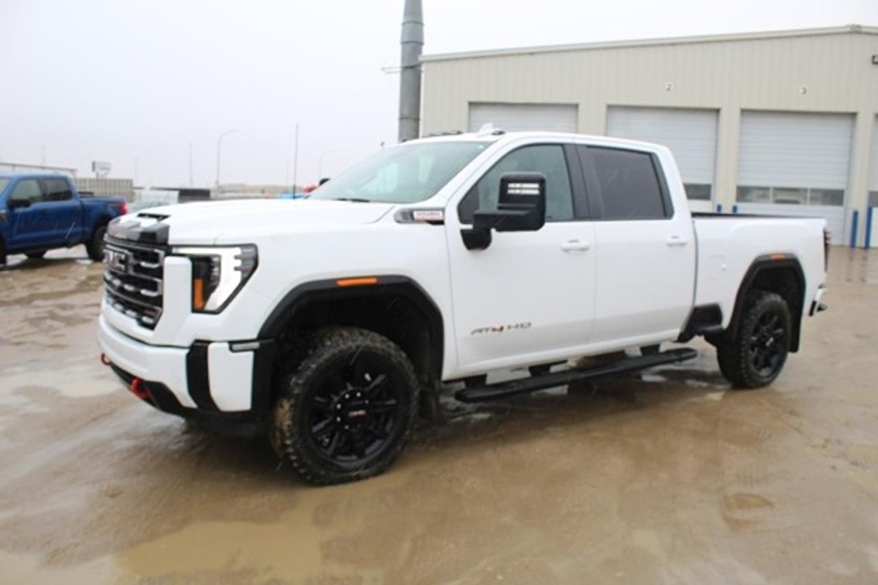2025 GMC Sierra 2500 AT4 Crew Cab 6.6L DURAMAX DIESEL w/H&C L, NAV, BUC - Photo #1