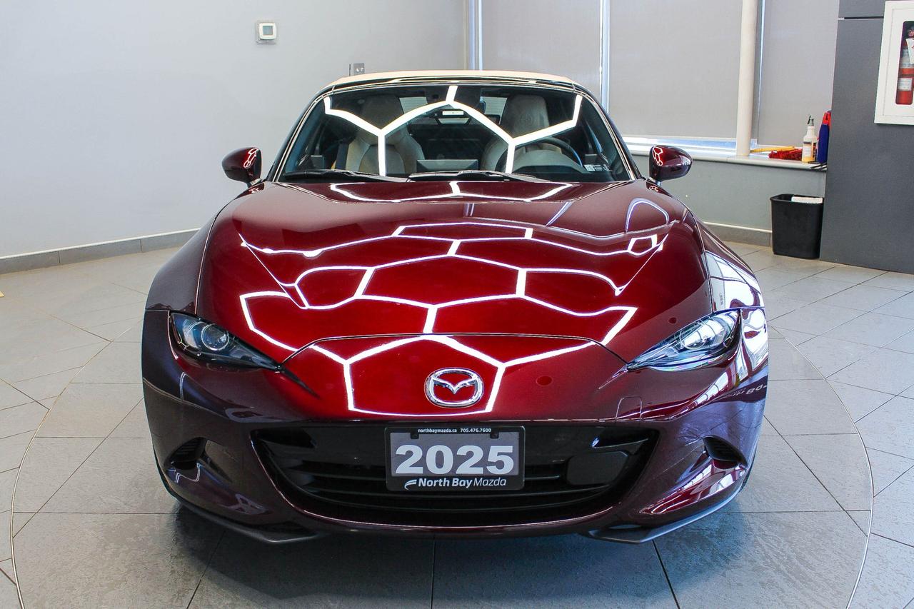 2025 Mazda Miata MX-5 35th Anniversary Edition ONLY 230 IN CANADA! - MANUAL - SOFT TOP Photo