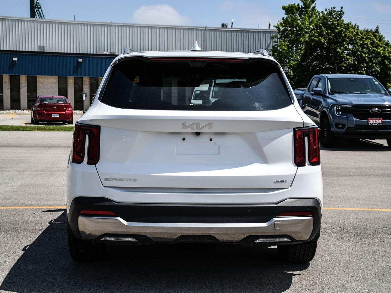 2025 Kia Sorento Plug-In Hybrid 2025 Kia Sorento Plug-In Hybrid - SX | Stock #LK00850P Photo