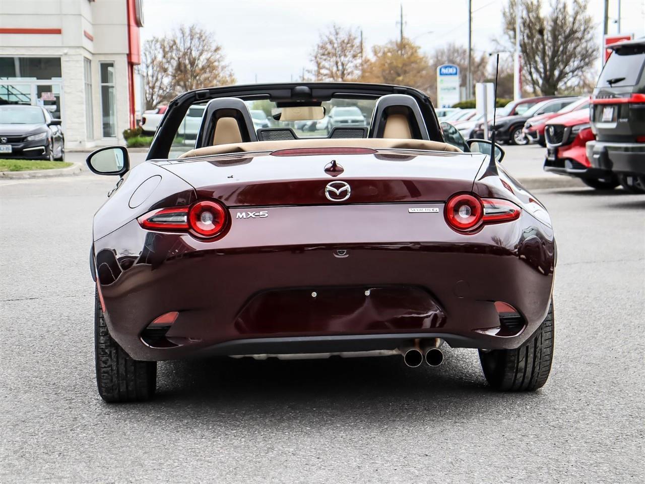 2025 Mazda Miata MX-5 35th Anniversary Edition Photo4