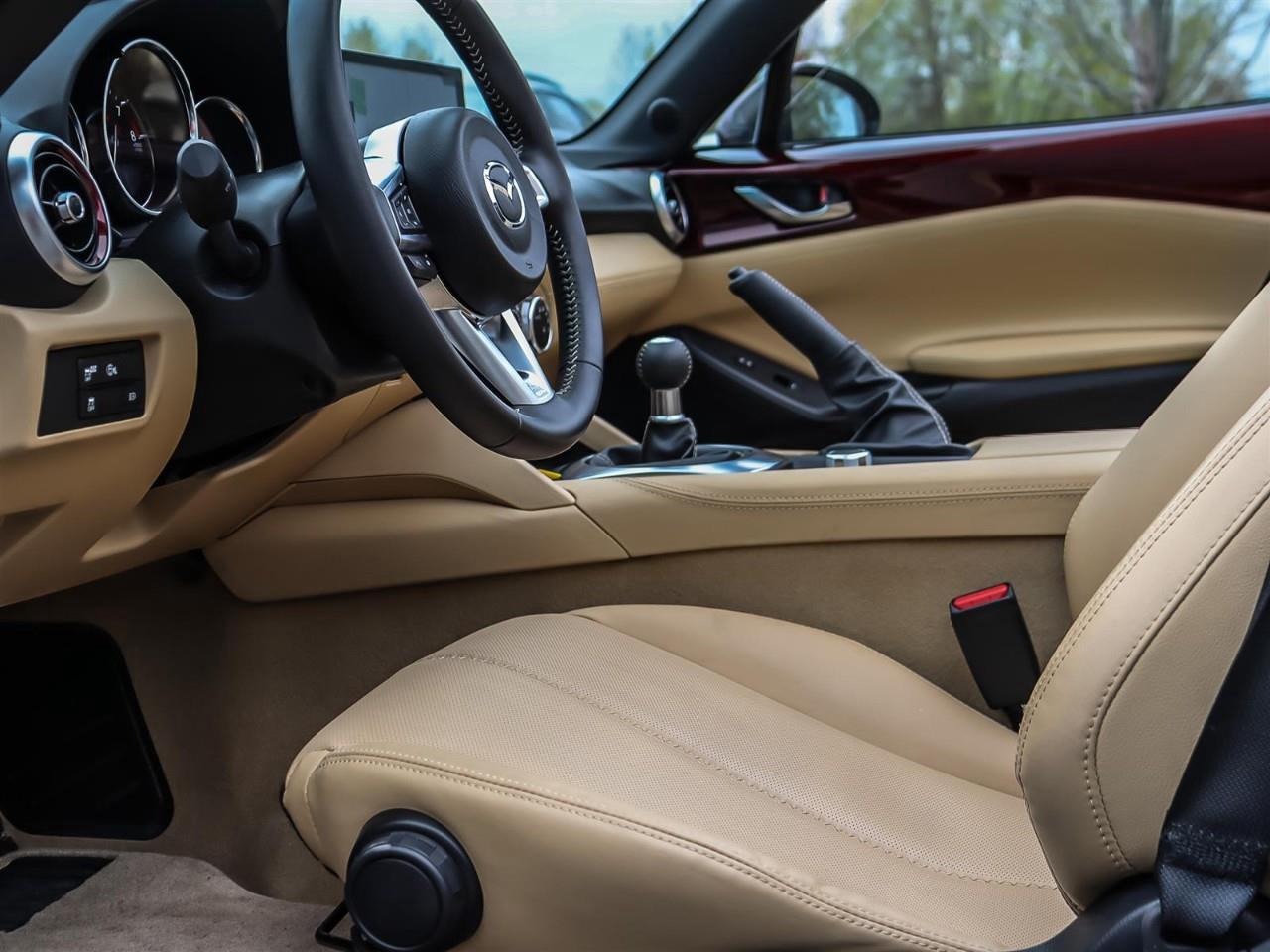 2025 Mazda Miata MX-5 35th Anniversary Edition Photo