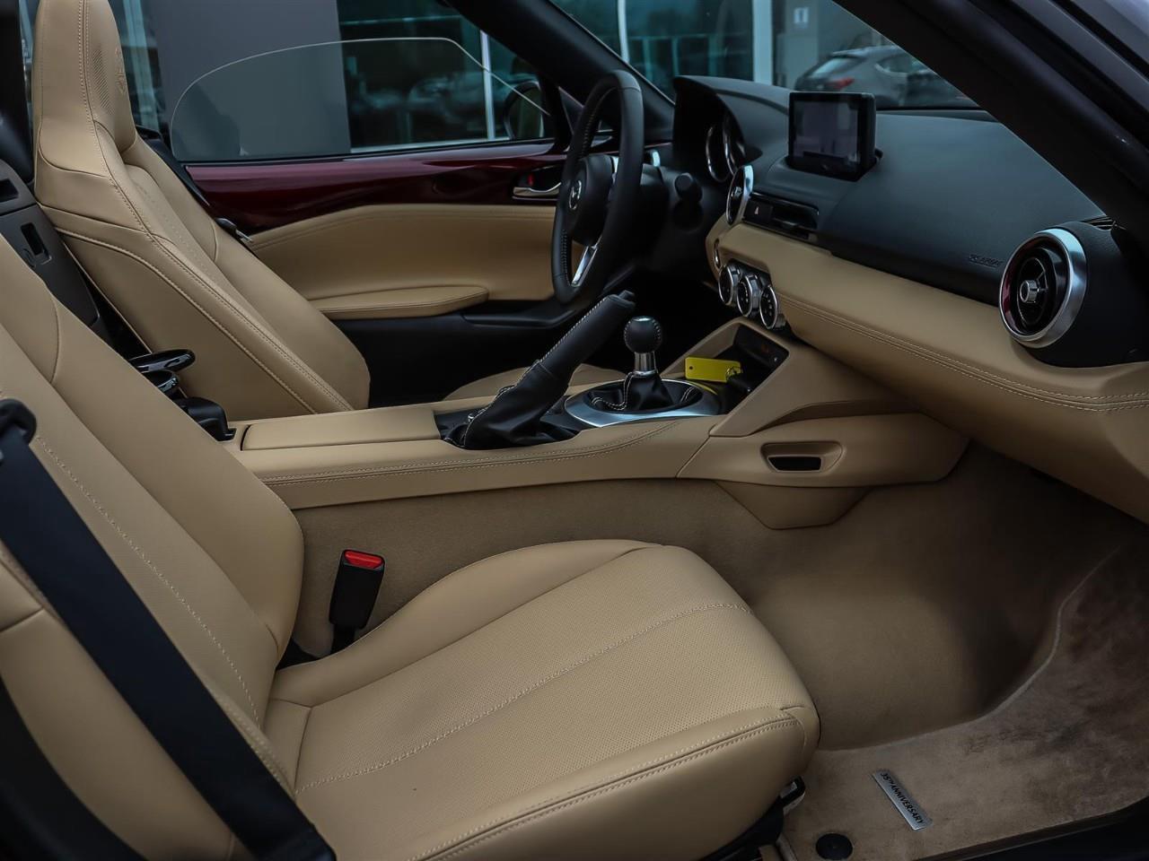 2025 Mazda Miata MX-5 35th Anniversary Edition Photo