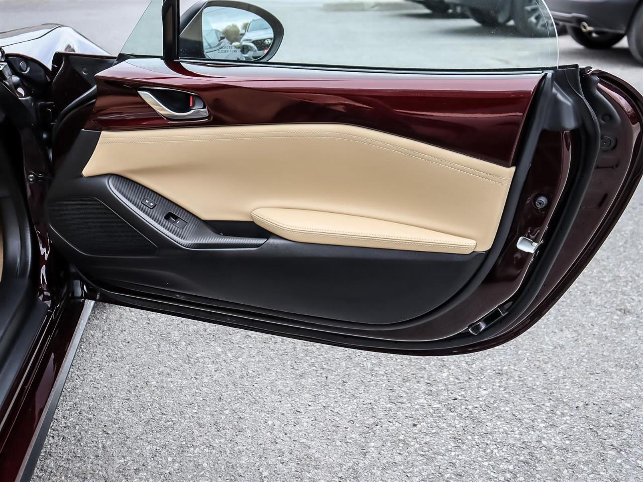 2025 Mazda Miata MX-5 35th Anniversary Edition Photo