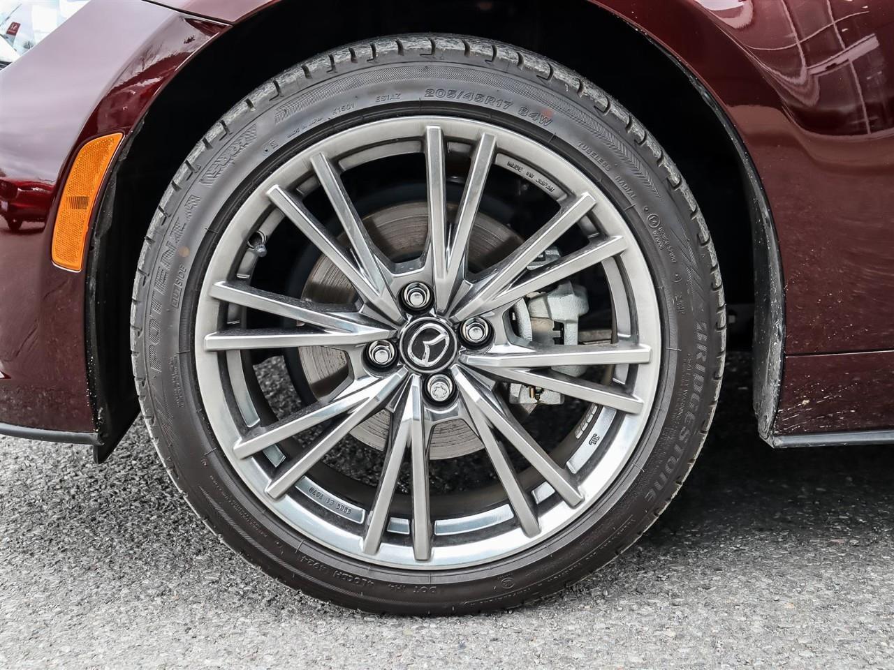 2025 Mazda Miata MX-5 35th Anniversary Edition Photo