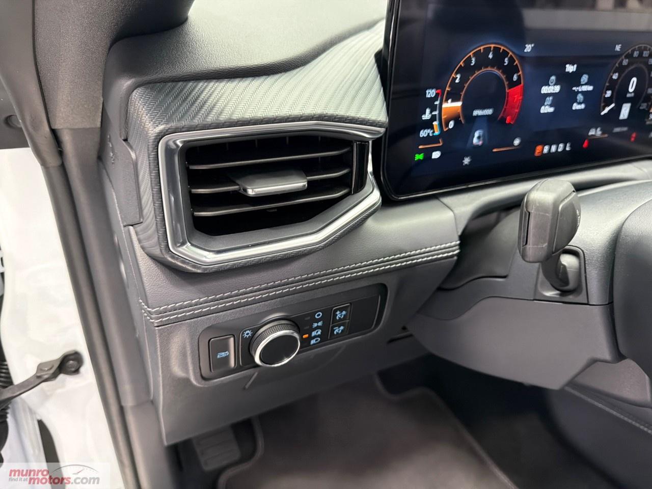 2024 Ford Mustang EcoBoost Premium Convertible Photo