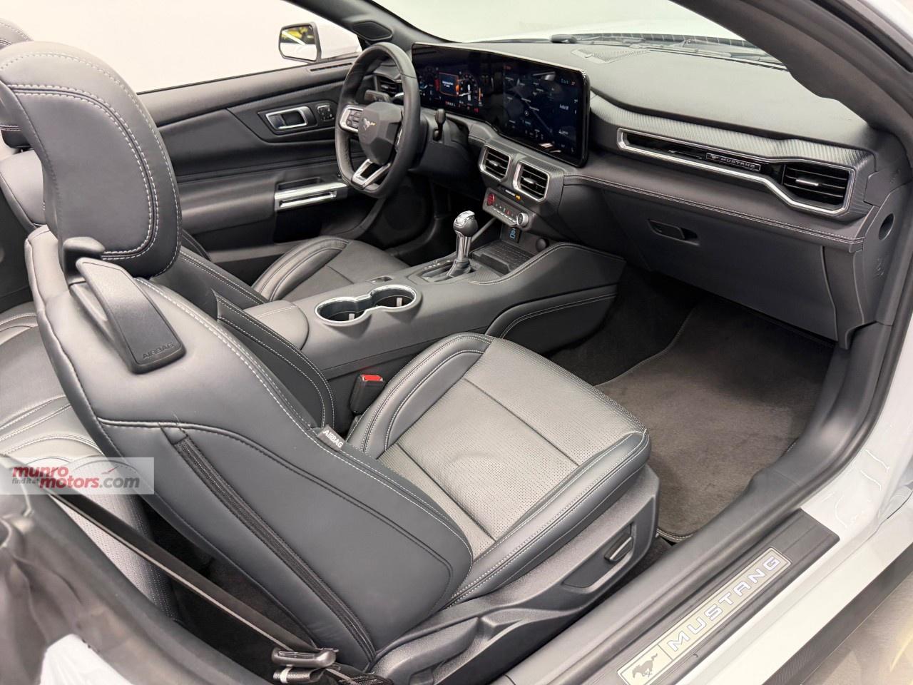 2024 Ford Mustang EcoBoost Premium Convertible Photo