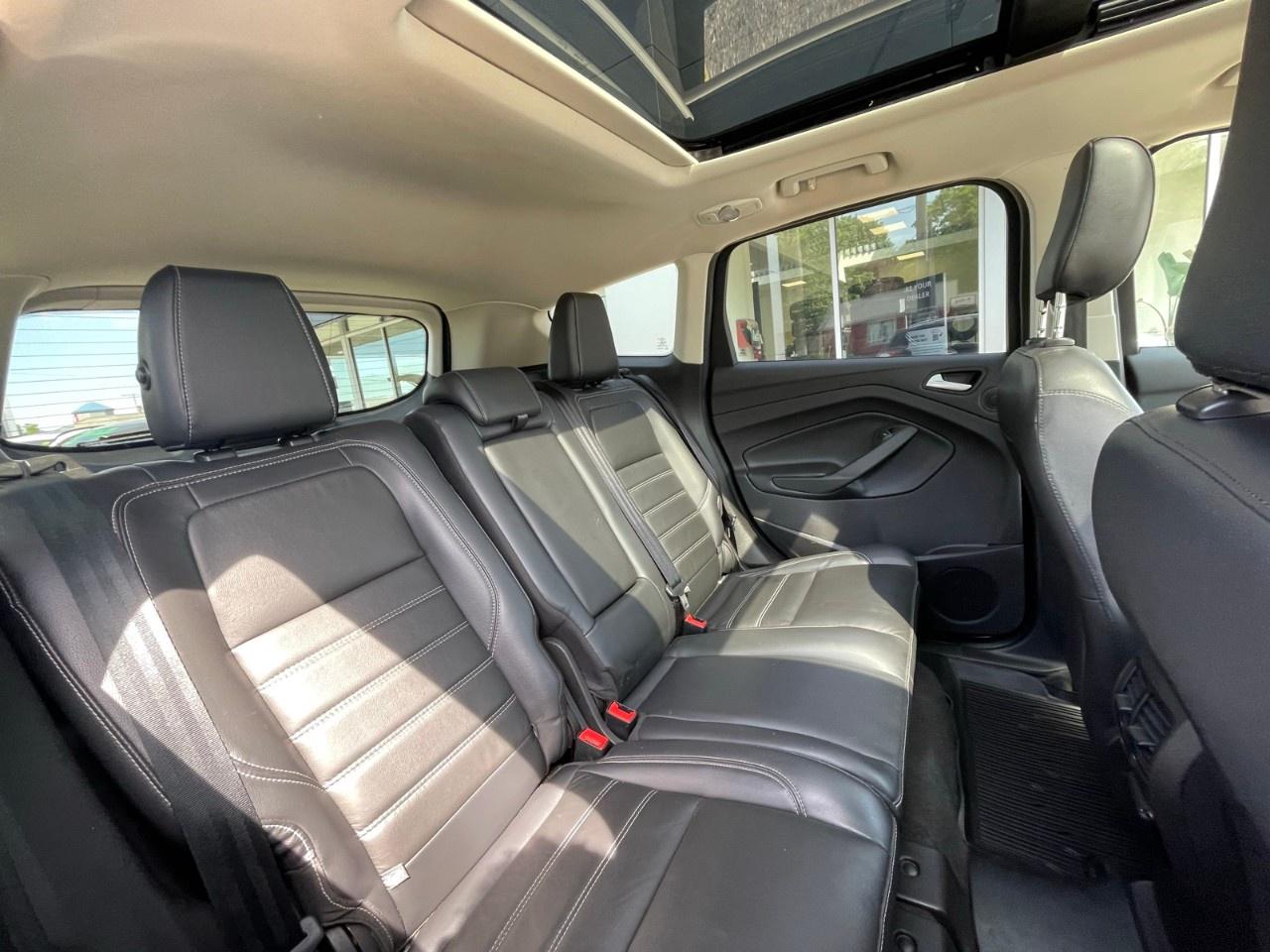 2018 Ford Escape Titanium 4WD Photo