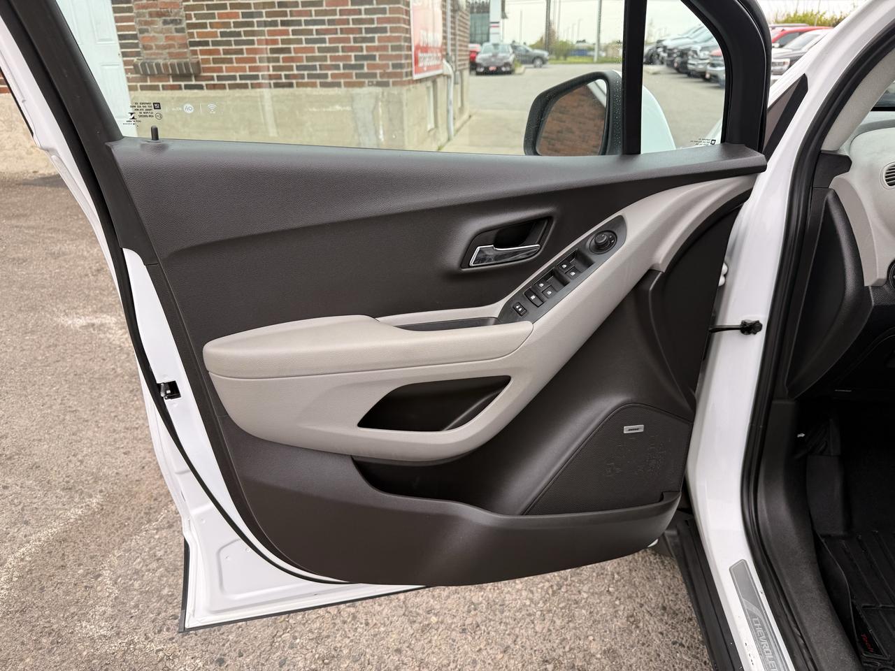 2016 Chevrolet Trax LTZ Photo