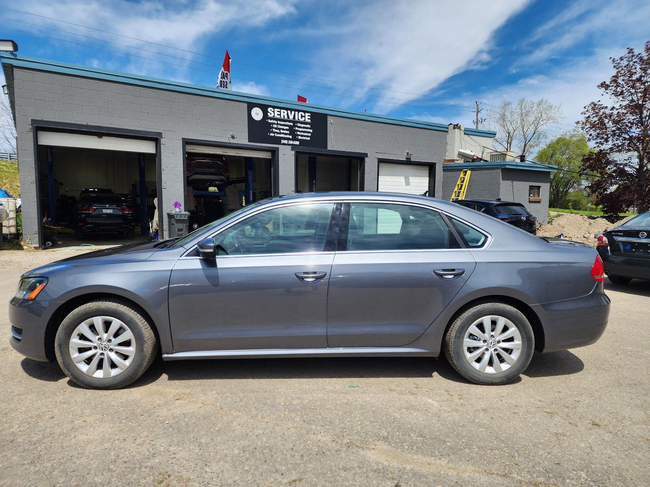 2014 Volkswagen Passat Trendline l Dealer Maintained | Mint Condition l Photo3