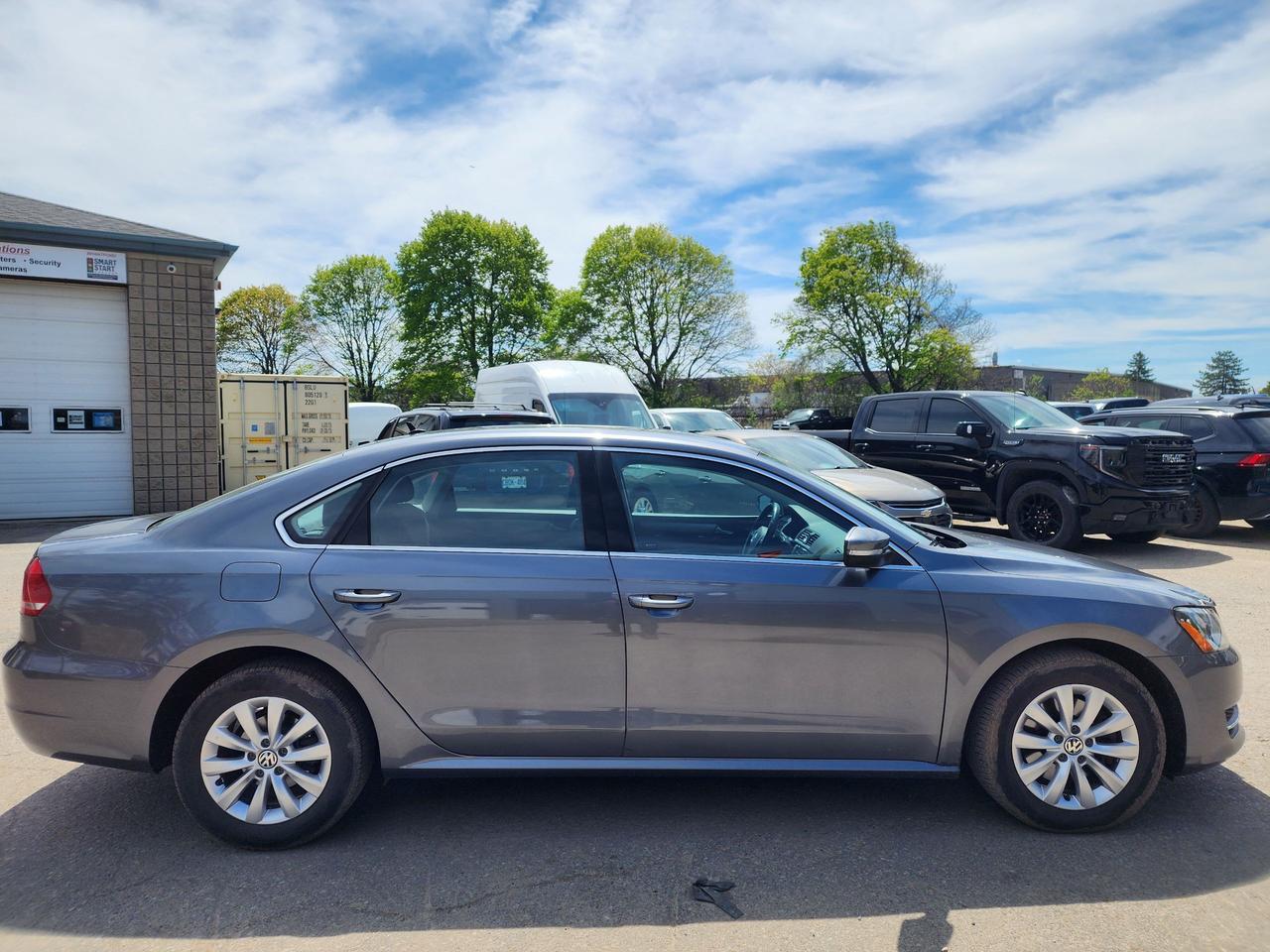 2014 Volkswagen Passat Trendline l Dealer Maintained | Mint Condition l Photo