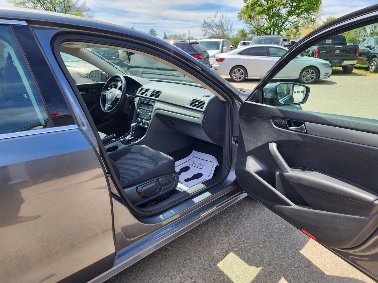 2014 Volkswagen Passat Trendline l Dealer Maintained | Mint Condition l Photo