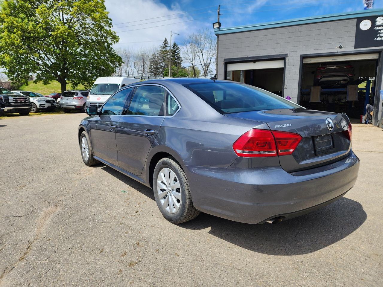 2014 Volkswagen Passat Trendline l Dealer Maintained | Mint Condition l Photo