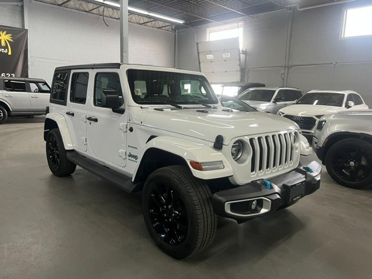 2023 Jeep Wrangler Sahara Photo