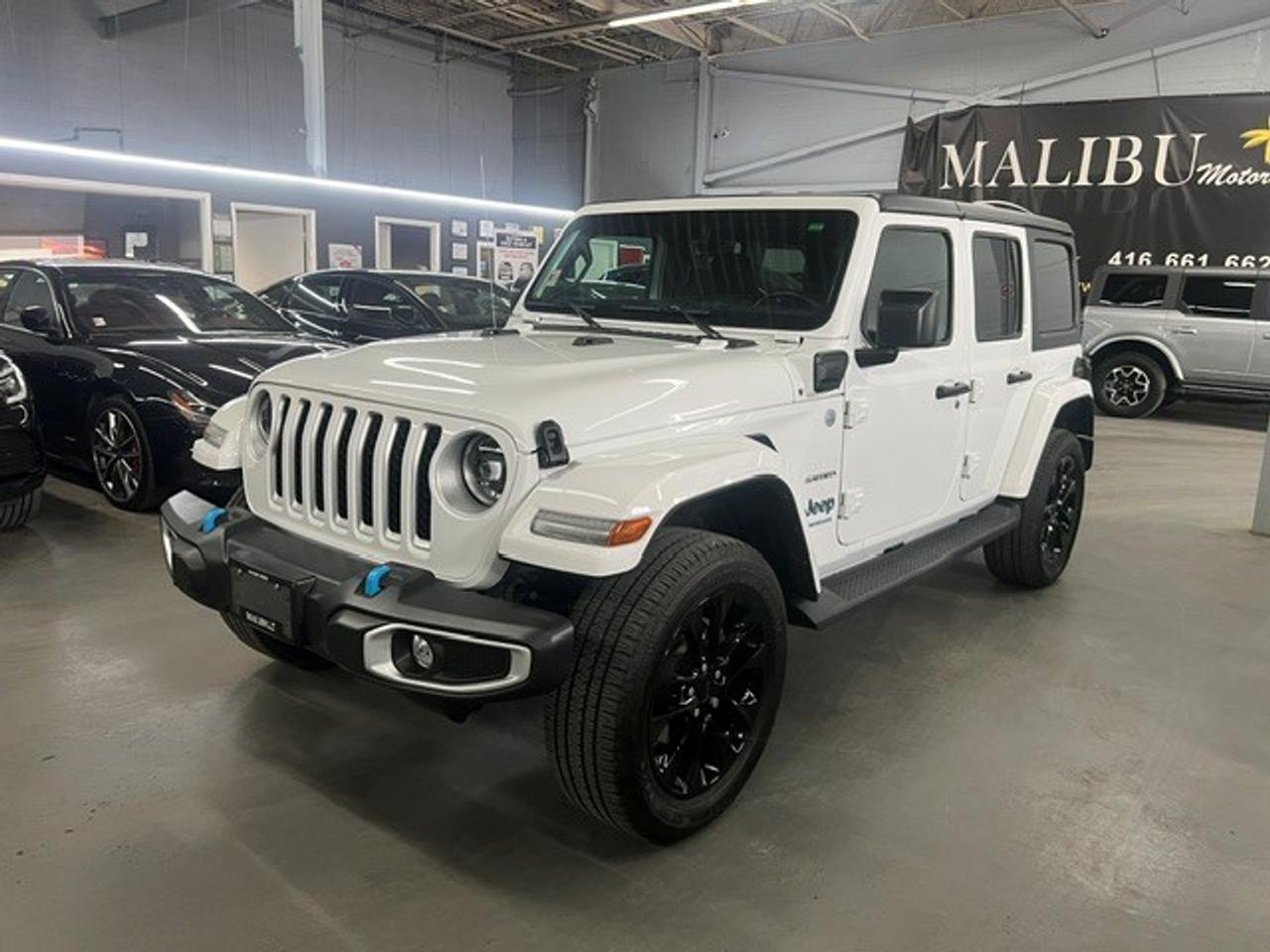 2023 Jeep Wrangler Sahara Photo