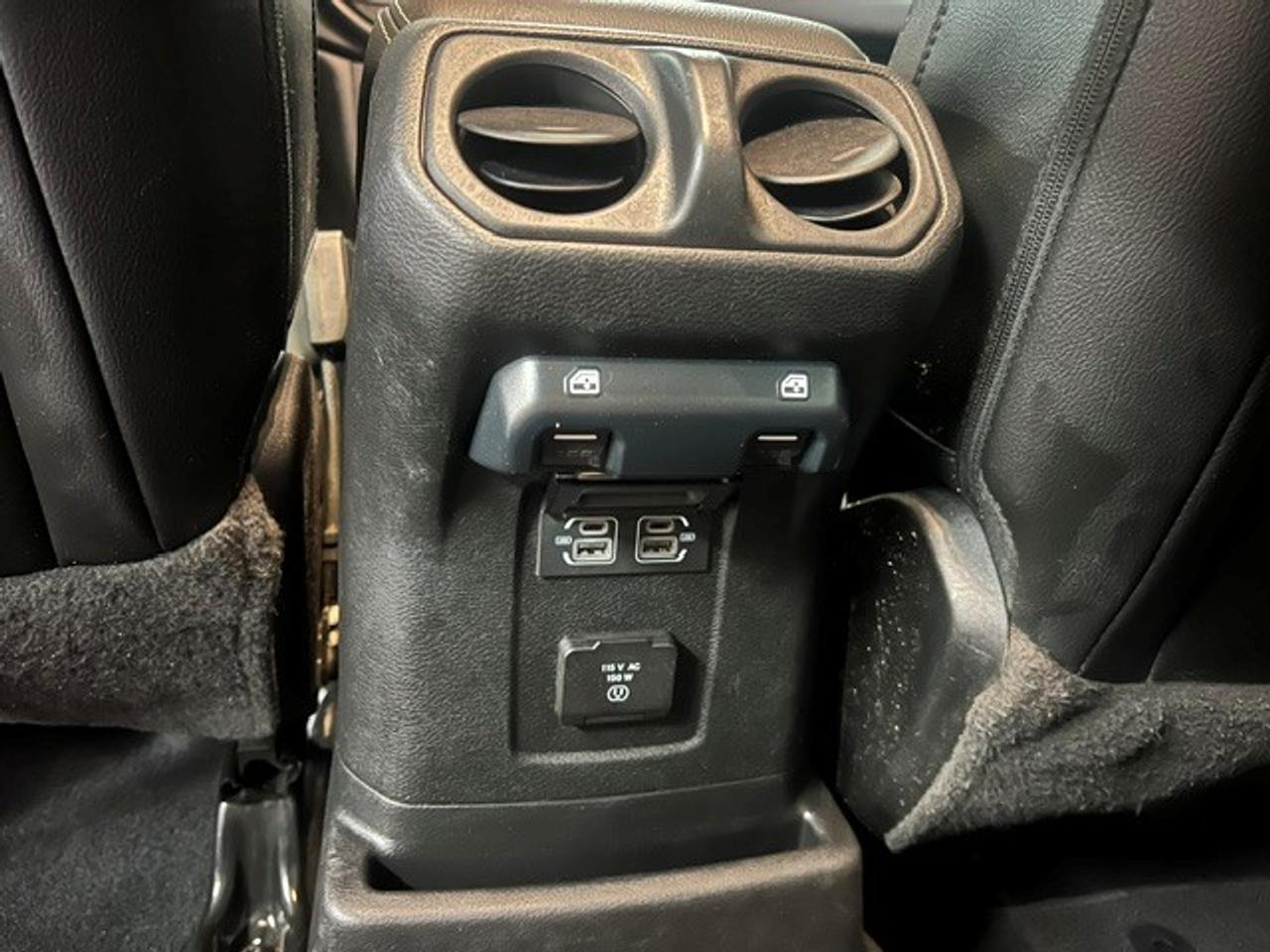 2023 Jeep Wrangler Sahara Photo