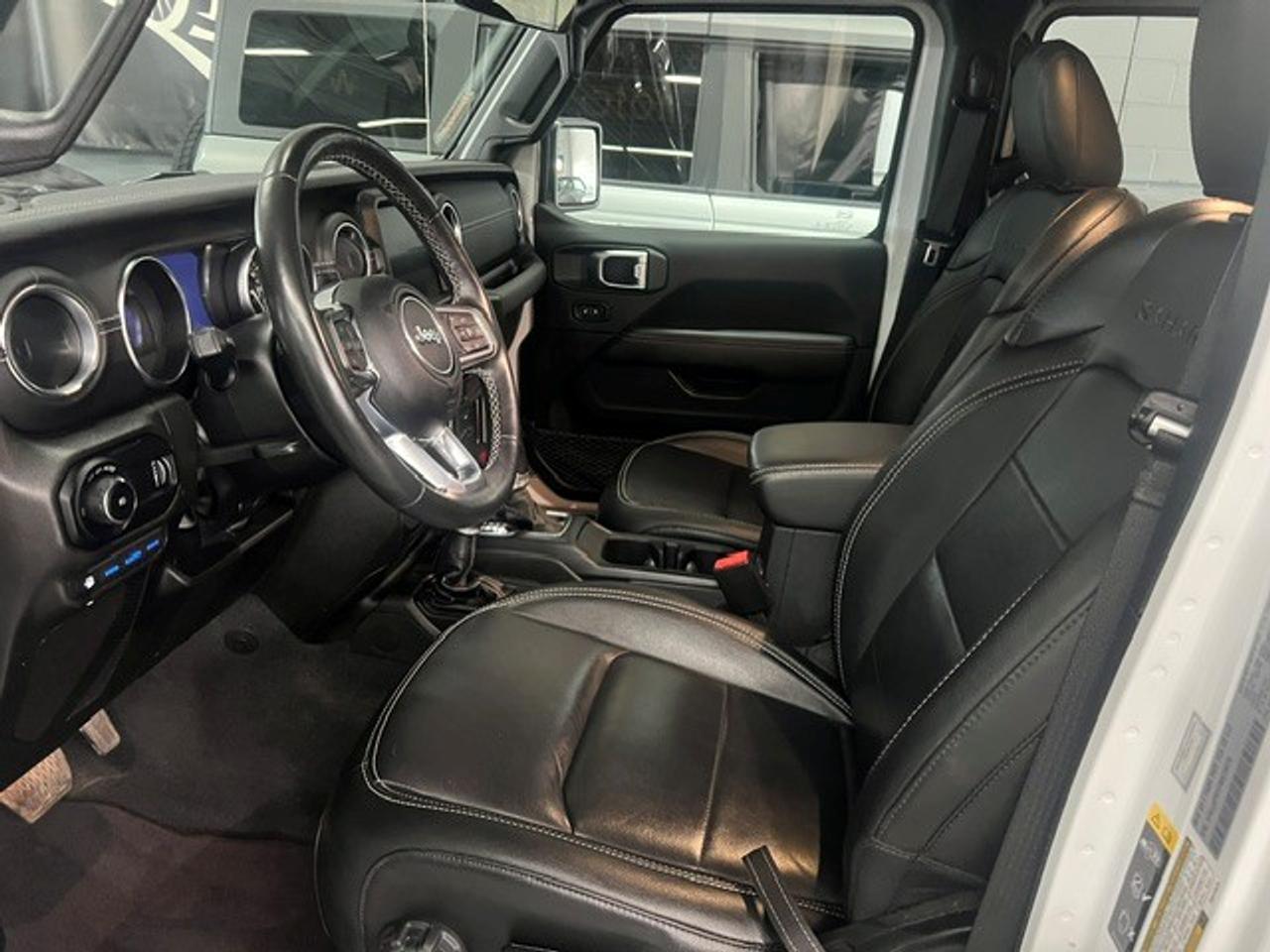 2023 Jeep Wrangler Sahara Photo