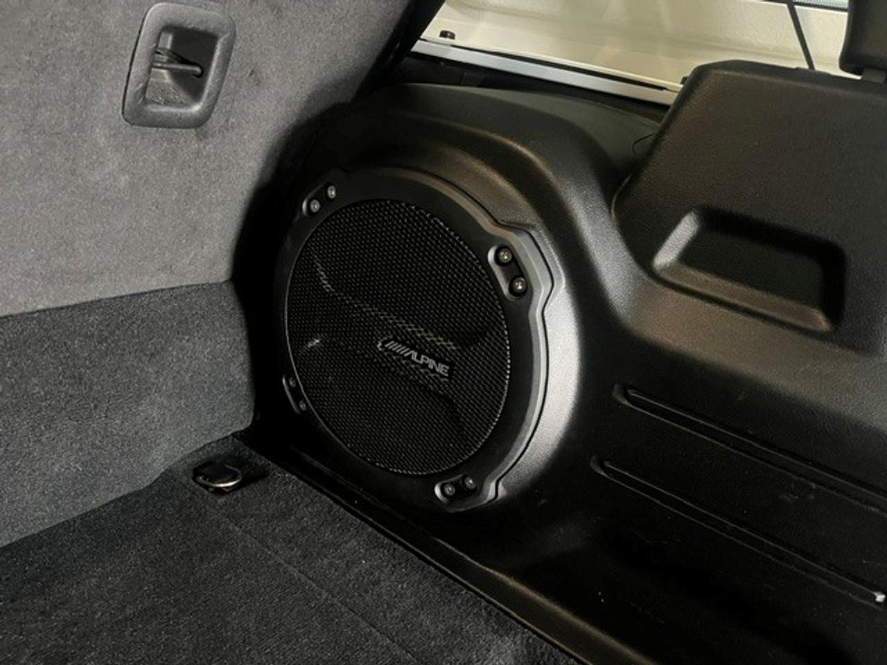 2023 Jeep Wrangler Sahara Photo