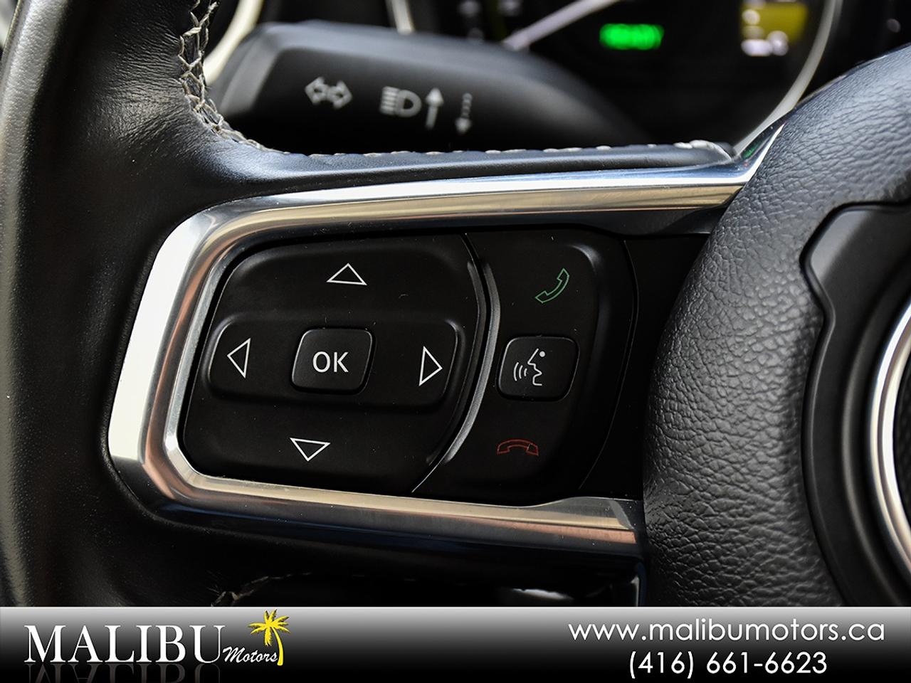 2023 Jeep Wrangler Sahara Photo