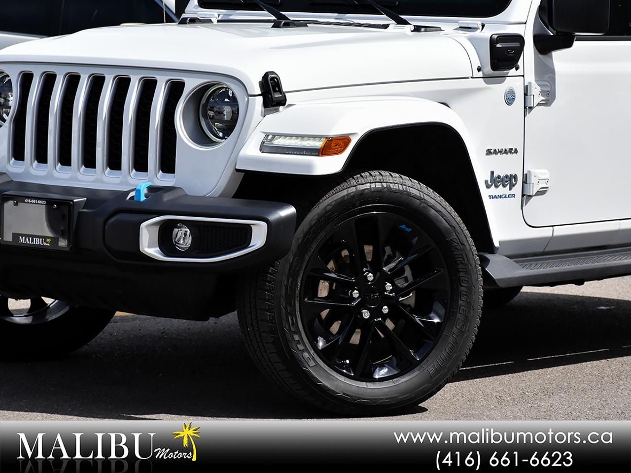2023 Jeep Wrangler Sahara Photo