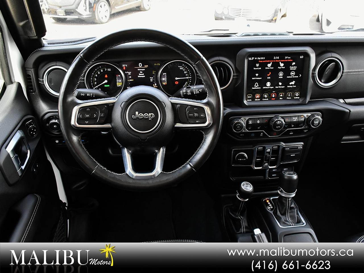 2023 Jeep Wrangler Sahara Photo