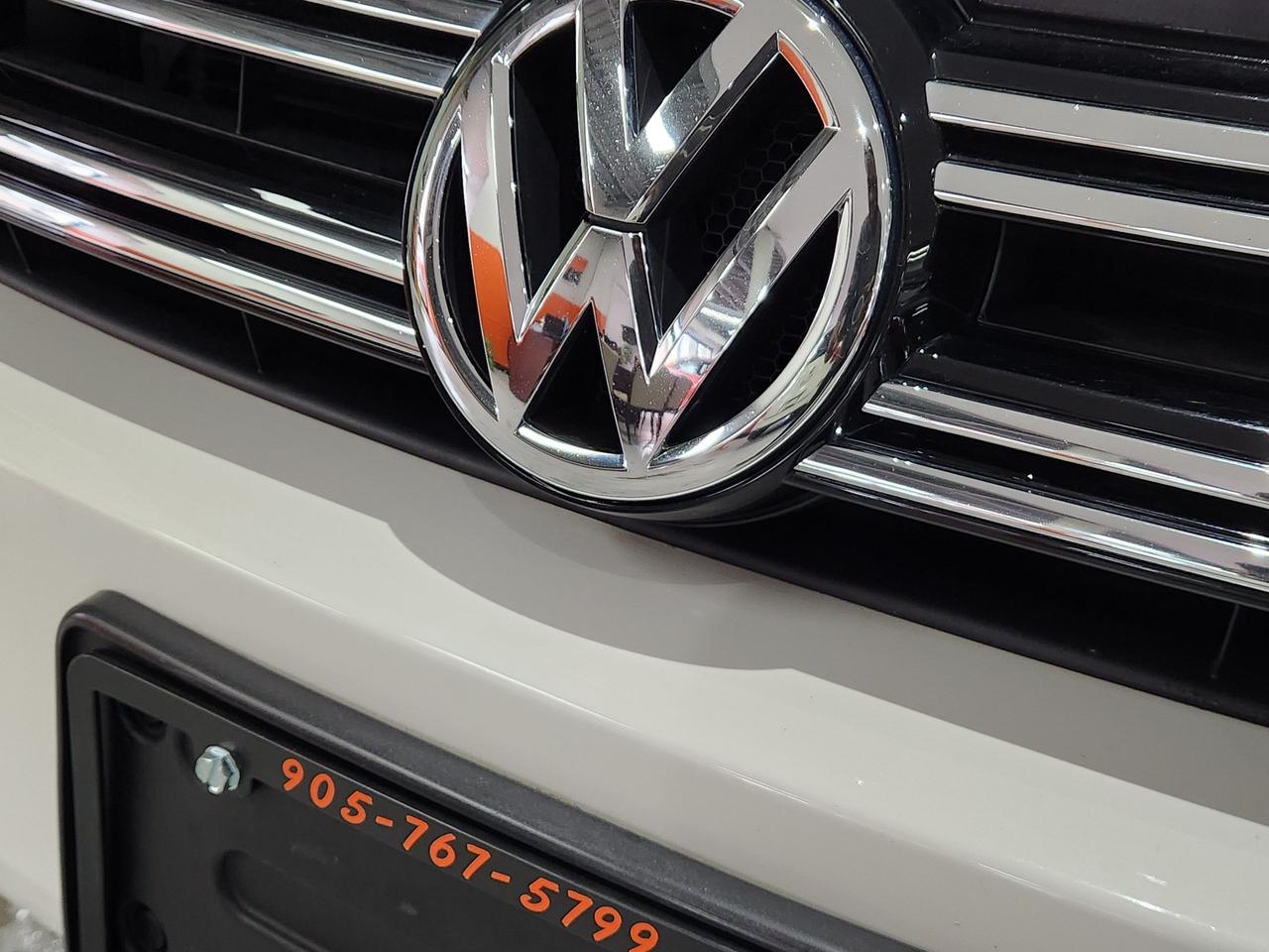 2014 Volkswagen Tiguan Highline PanoRoof No Accidents AWD Good on Fuel Photo