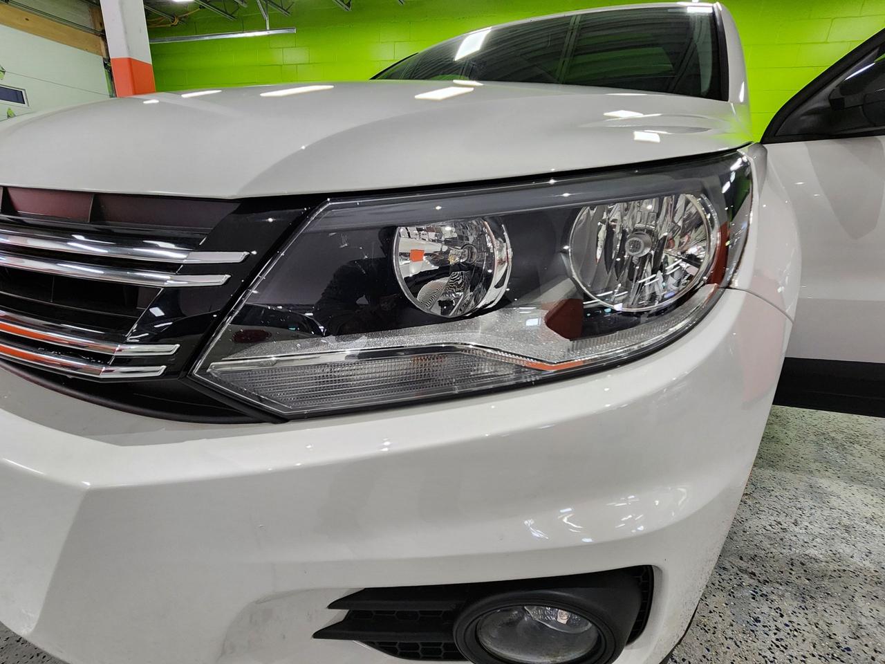 2014 Volkswagen Tiguan Highline PanoRoof No Accidents AWD Good on Fuel Photo