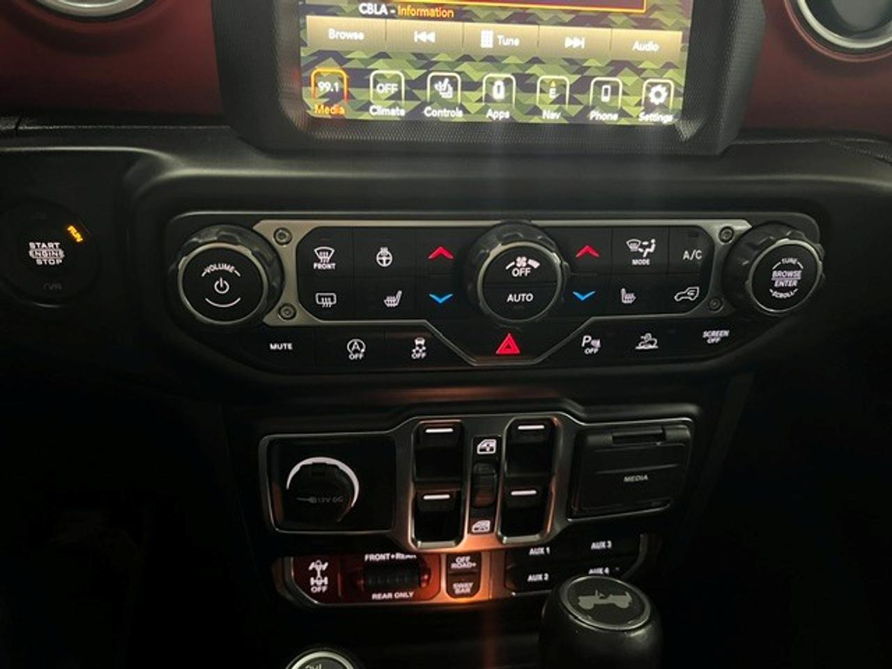 2022 Jeep Wrangler Unlimited Rubicon Photo