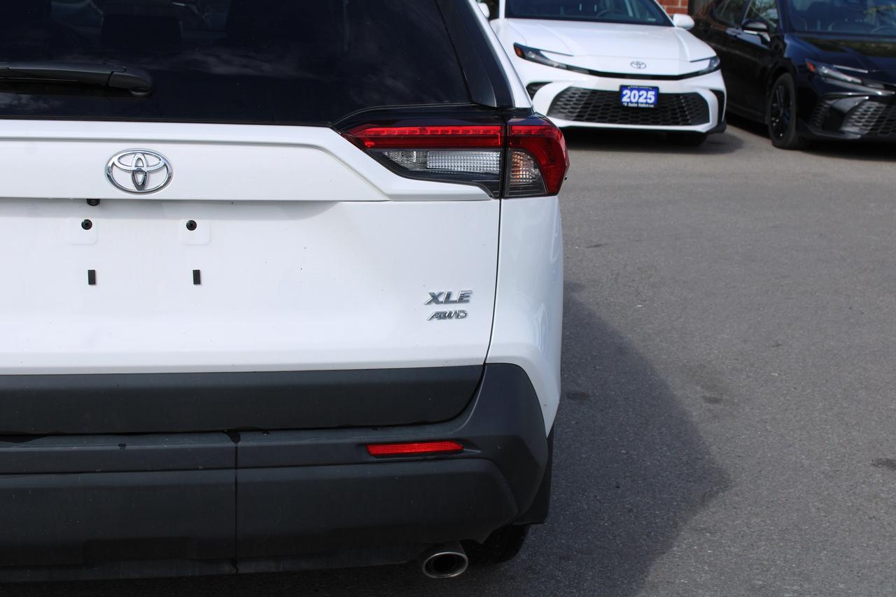2025 Toyota RAV4 XLE AWD Photo
