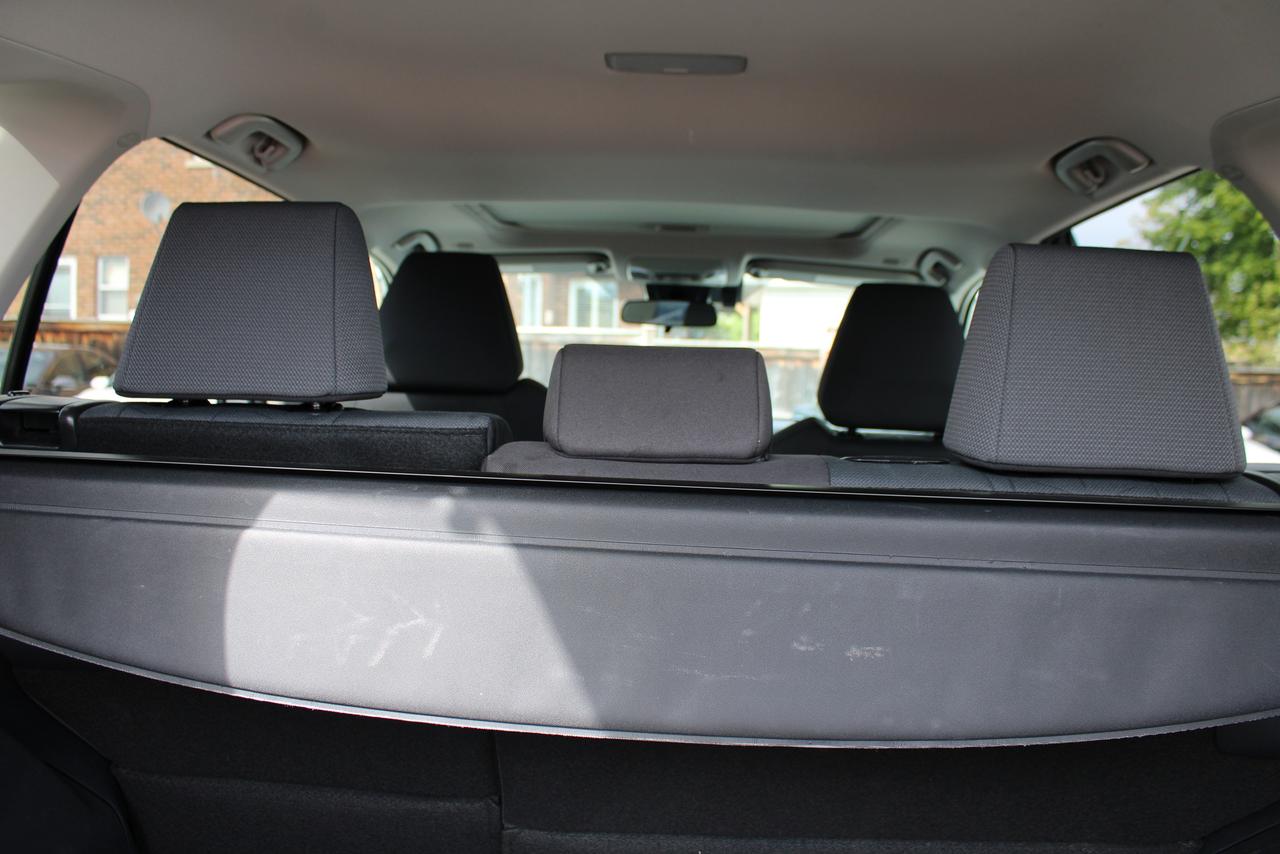 2025 Toyota RAV4 XLE Photo