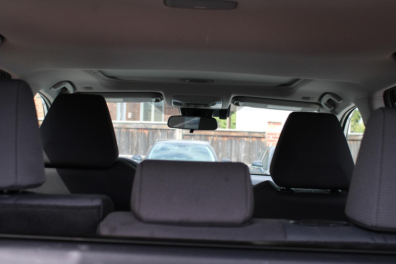 2025 Toyota RAV4 XLE Photo