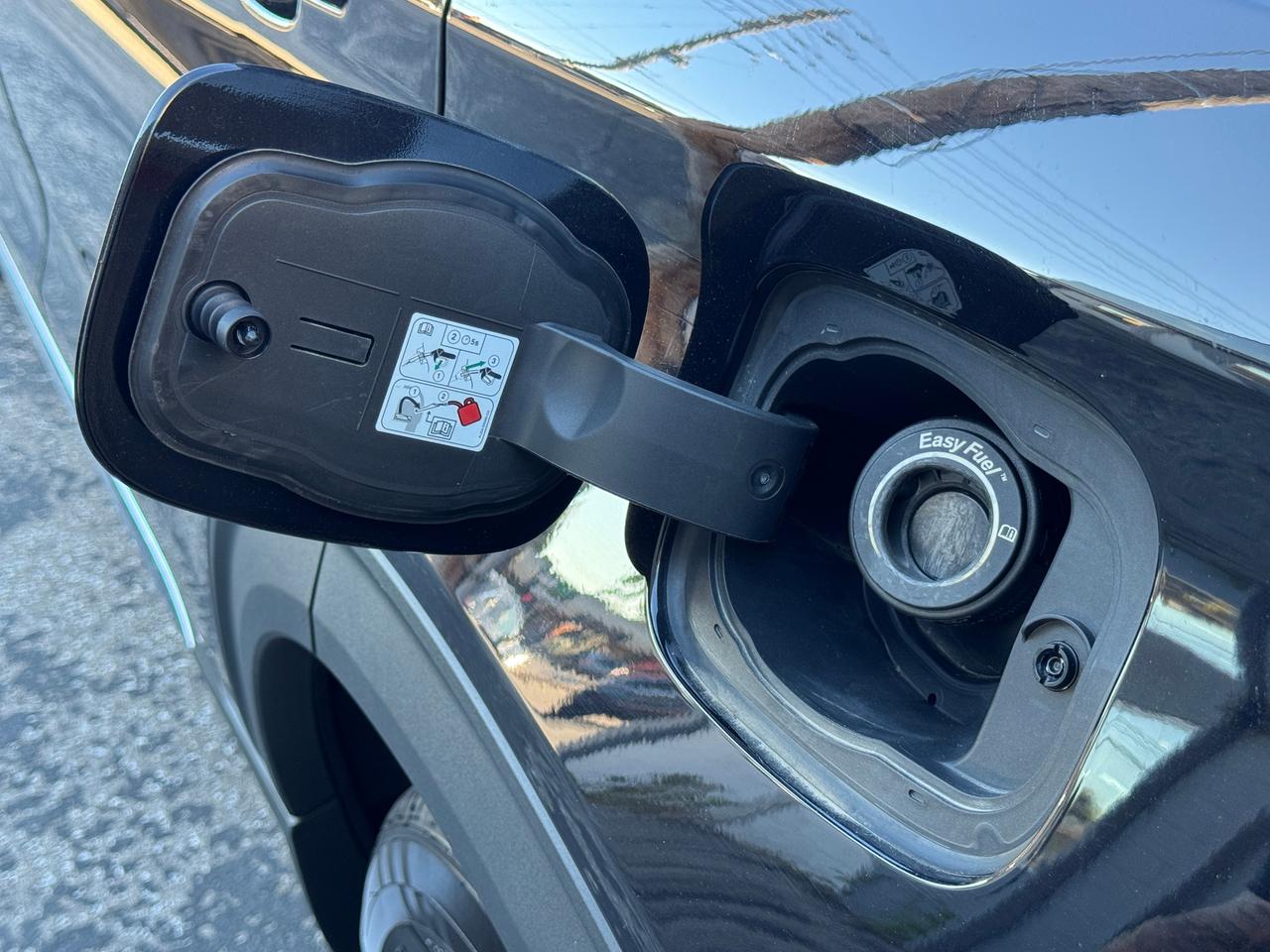 2022 Ford Explorer LIMITED 7 Passenger+CLEAN CARFAX Photo