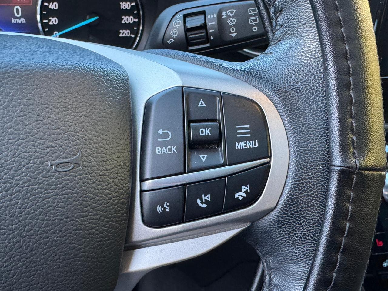 2022 Ford Explorer LIMITED 7 Passenger+CLEAN CARFAX Photo