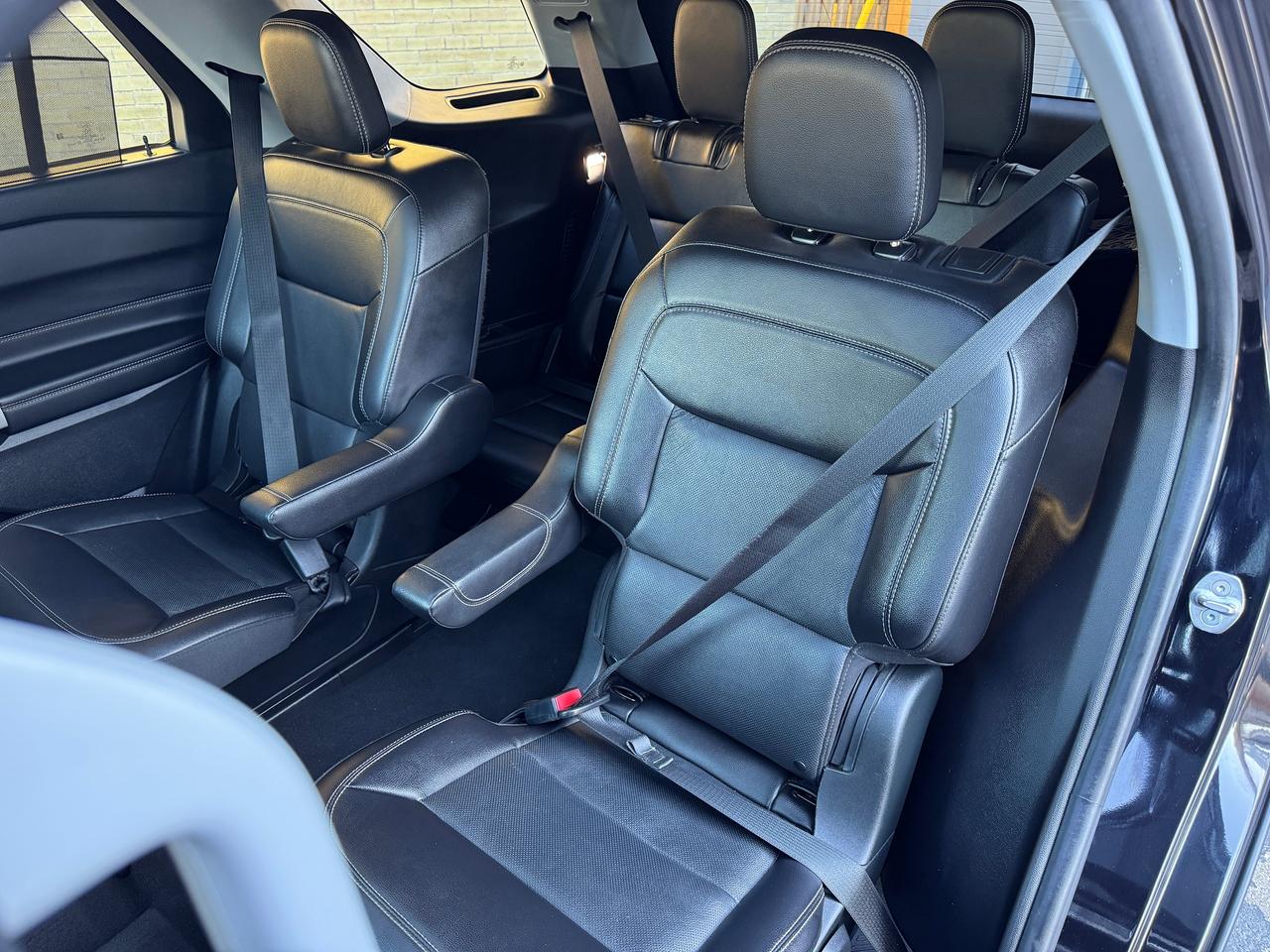 2022 Ford Explorer LIMITED 7 Passenger+CLEAN CARFAX Photo