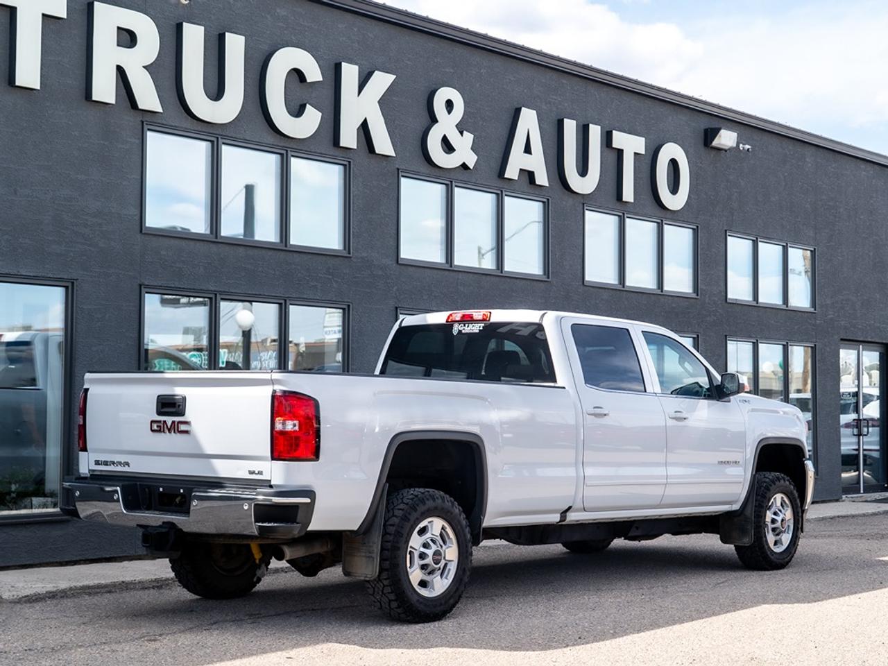 2017 GMC Sierra 2500 SLE Photo26