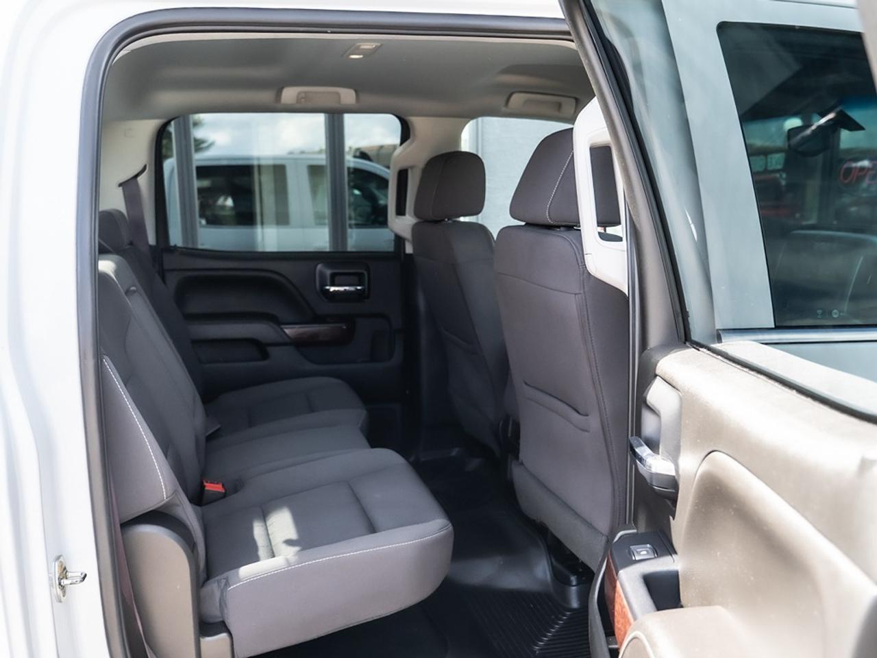 2017 GMC Sierra 2500 SLE Photo39