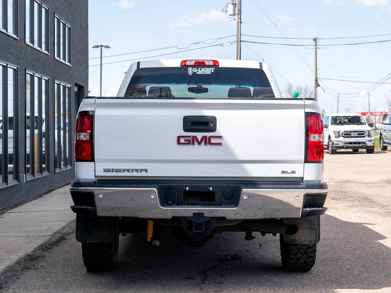 2017 GMC Sierra 2500 SLE Photo6
