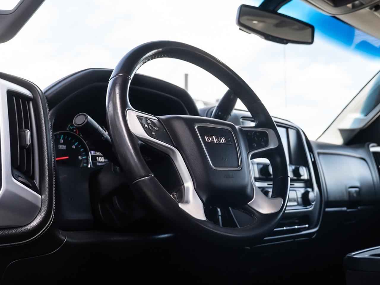 2017 GMC Sierra 2500 SLE Photo12