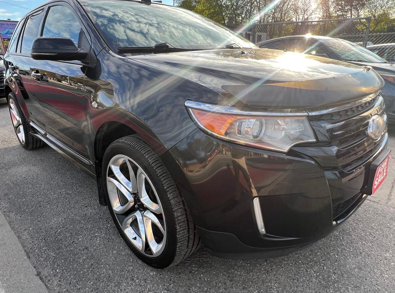 2013 Ford Edge LEATHER-SUNROOF - NAV-BACK CAM& MORE!