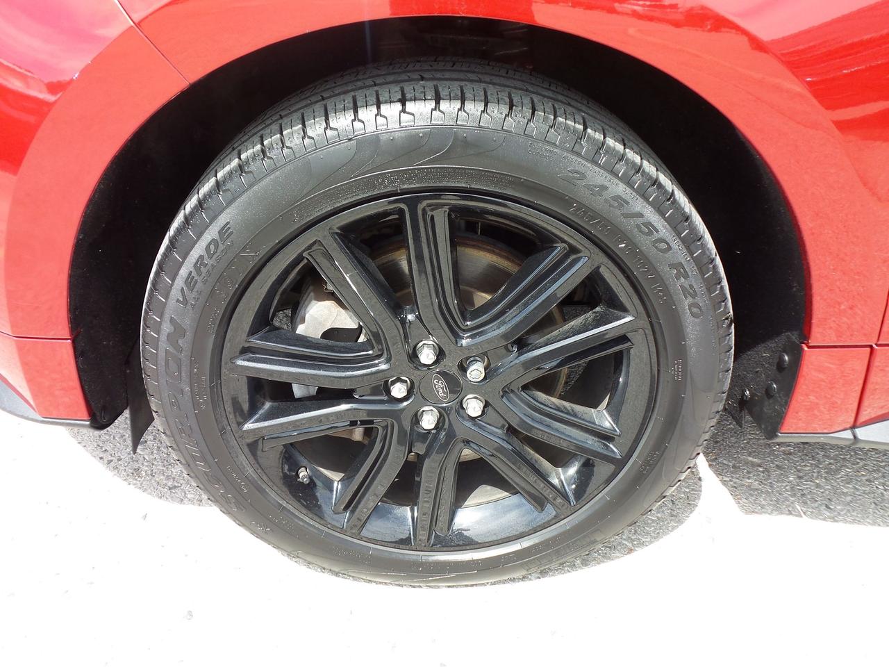 2024 Ford Edge ST-LINE, AWD, MOON, TECH, LOCAL TRADE! Photo