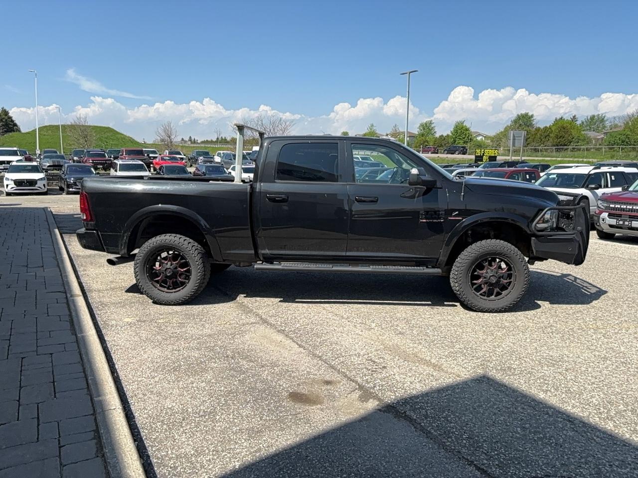 2018 RAM 2500 CREW, 6.7L DIESEL, LEATHER, ROOF, 20'S, AS-TRADED! Photo3