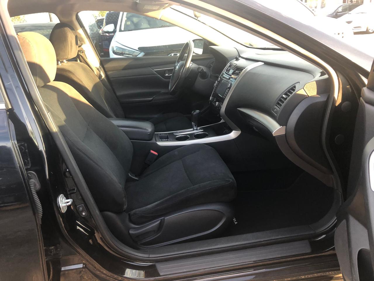 2015 Nissan Altima 2.5 SV certified with3years warranty Rebuild title Photo