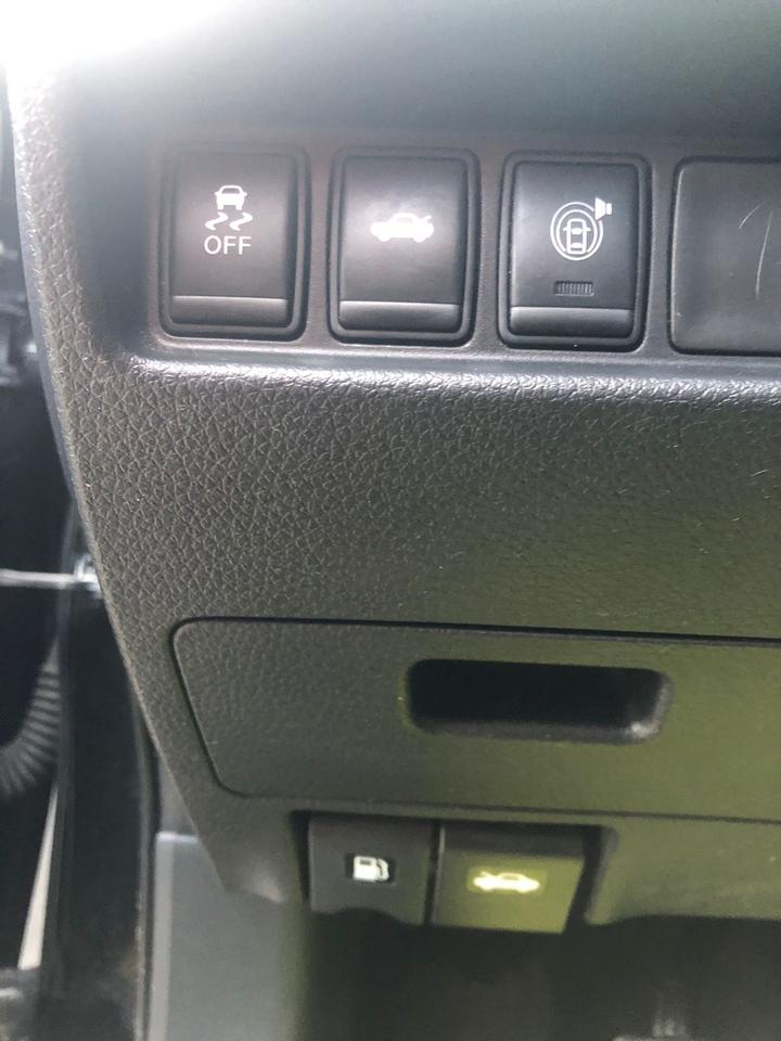 2015 Nissan Altima 2.5 SV certified with3years warranty Rebuild title Photo