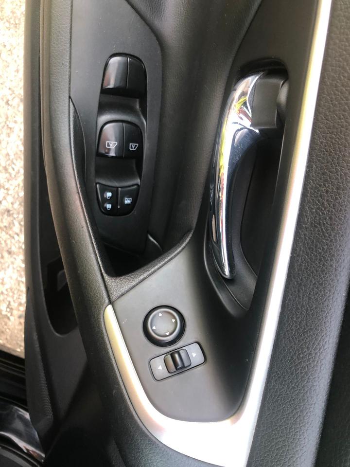 2015 Nissan Altima 2.5 SV certified with3years warranty Rebuild title Photo