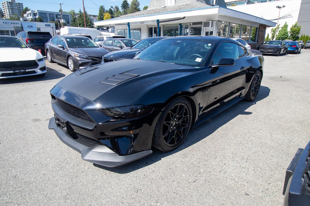 2022 Ford Mustang GT Premium Photo1