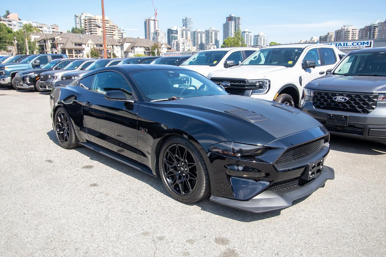 2022 Ford Mustang GT Premium Photo3